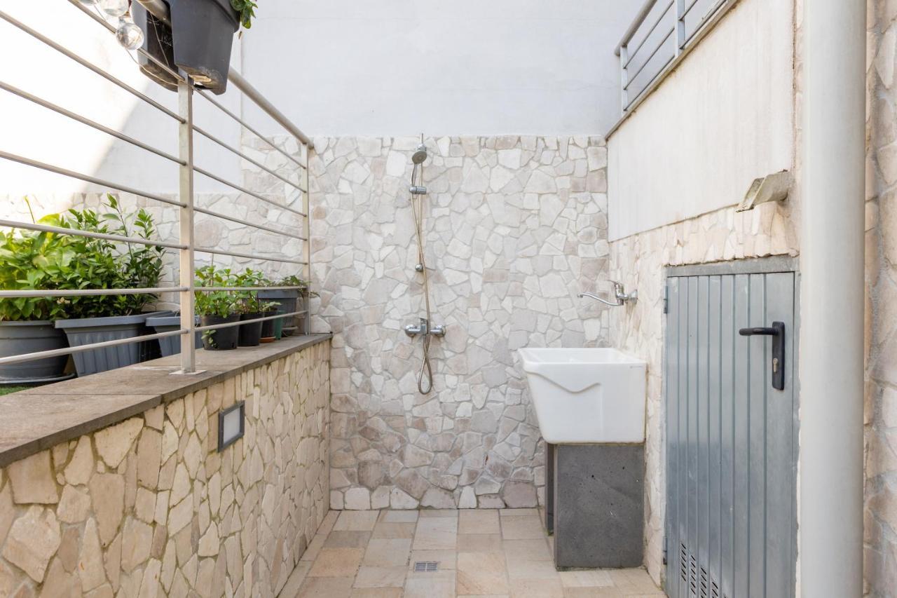 Oristano Camera Arancio Max 3Pers,Bagno,Uso Cucina Kültér fotó
